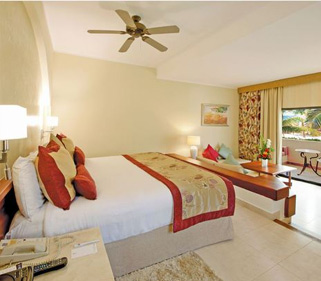 Ocean Front Junior Suite - Iberostar Bávaro Suites - All Inclusive Dominican Republic Ocean Front Junior Suite - Iberostar Bávaro Suites - All Inclusive Dominican Republic
